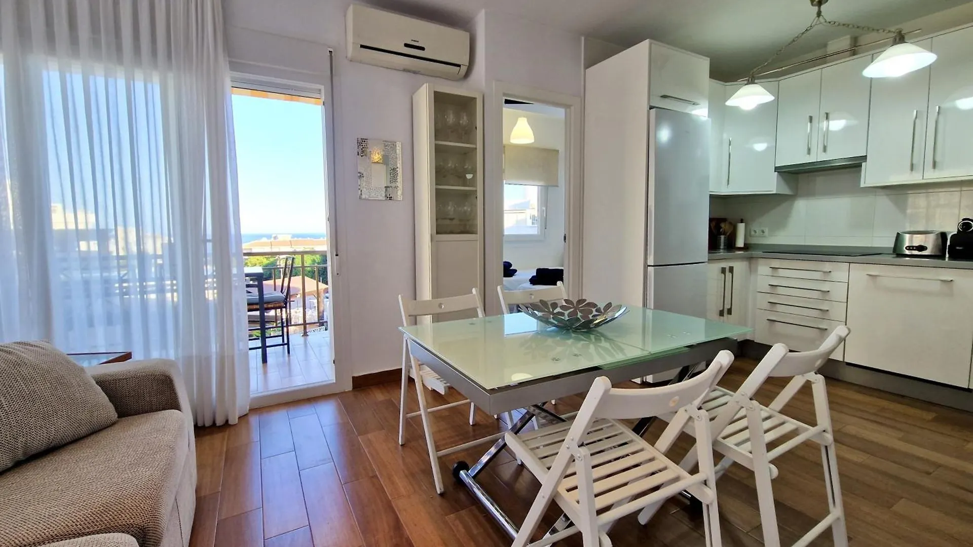 Apartment Sr Mediterraneo Playa De La Carihuela Torremolinos